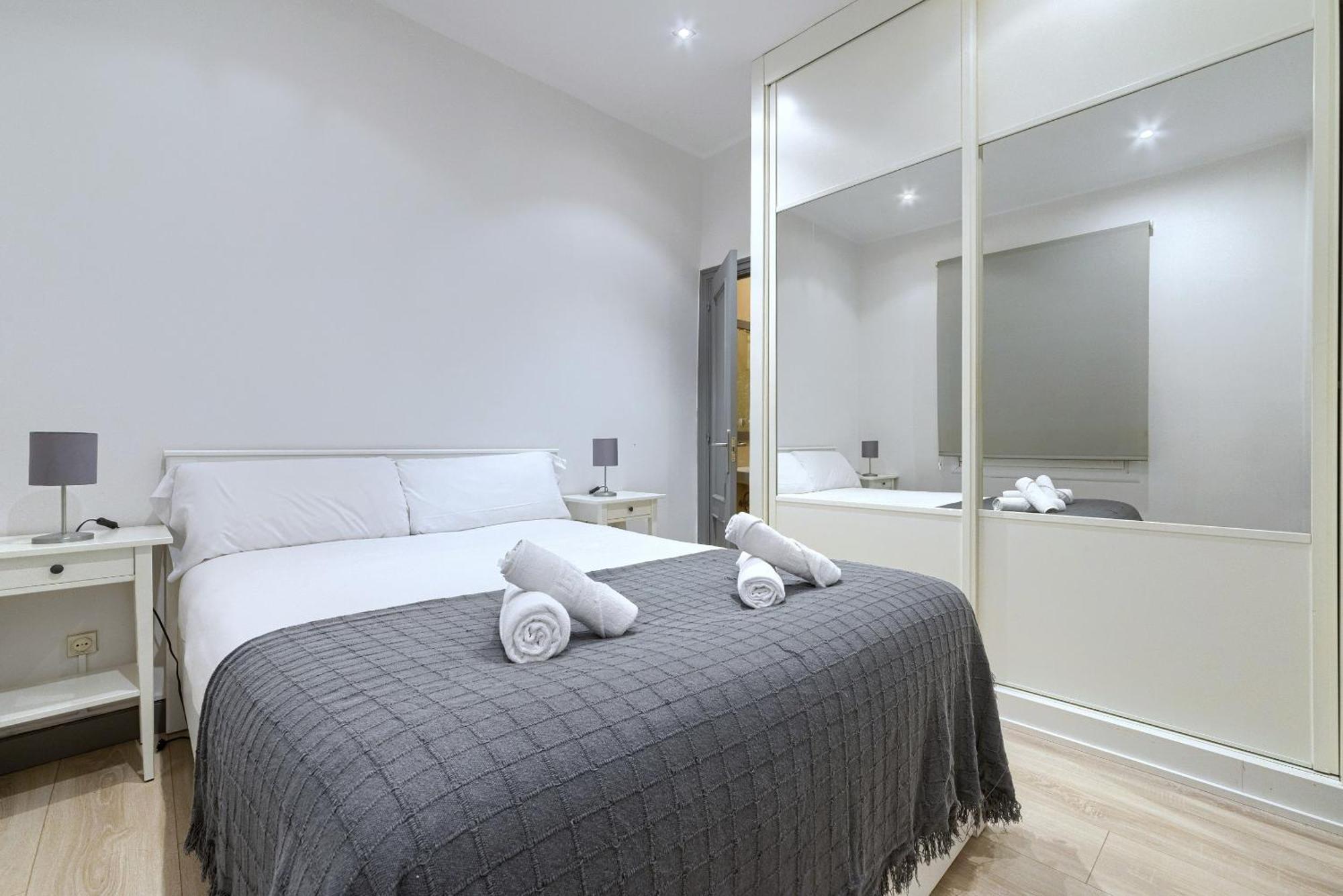 Tristan Vivienda Turistica De Diseno Con Ac Apartment Bilbao Exterior photo