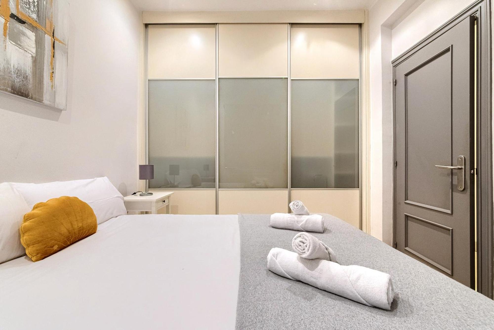 Tristan Vivienda Turistica De Diseno Con Ac Apartment Bilbao Exterior photo